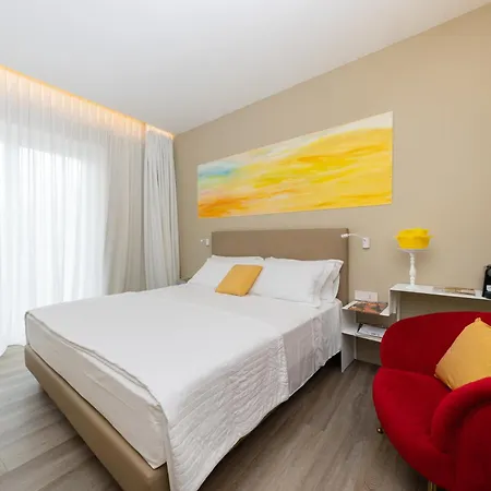 Five By Capri 5 Senses בית הארחה